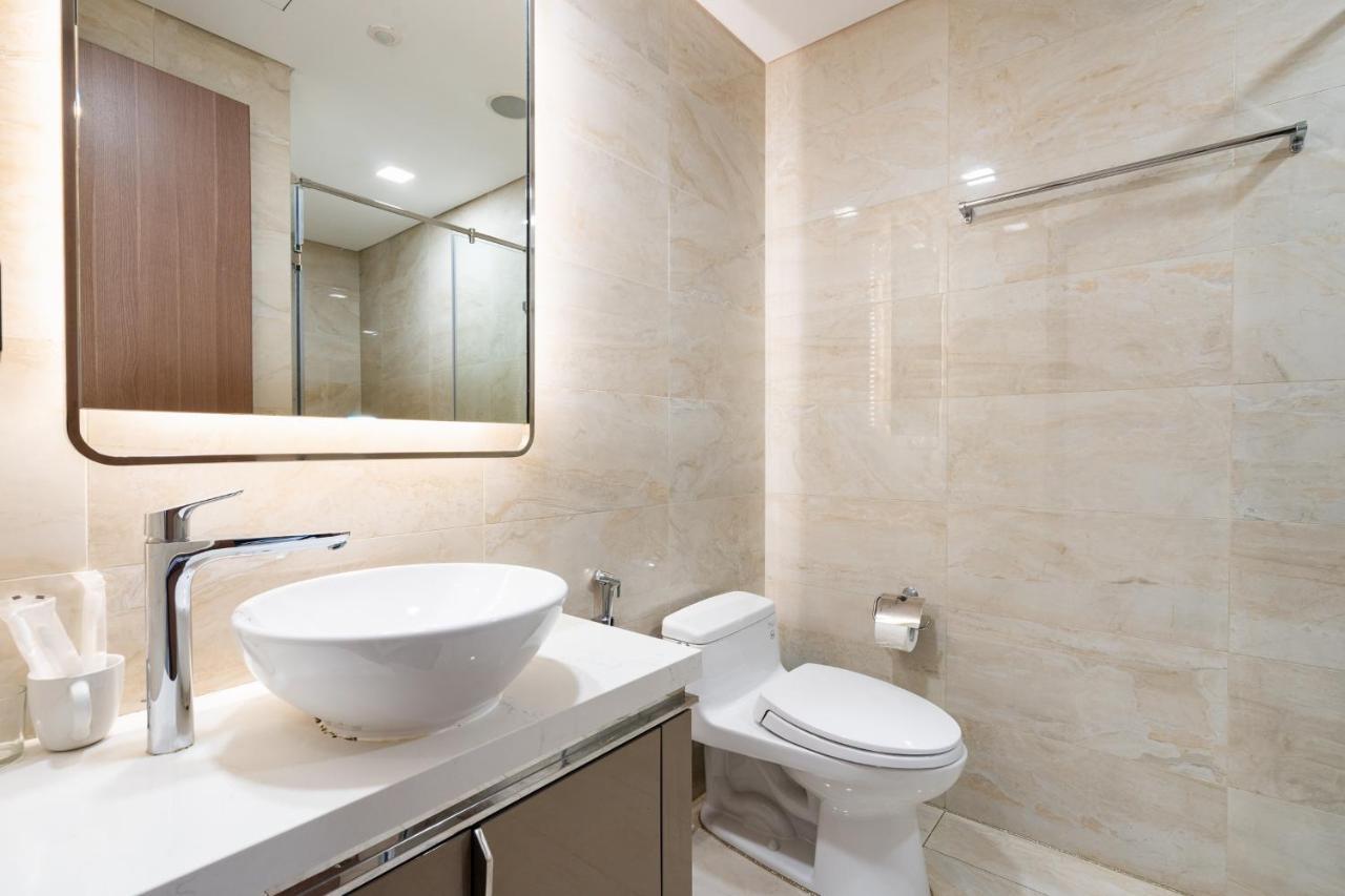 Signature Suite Landmark 81 Ho Chi Minh City Exterior photo